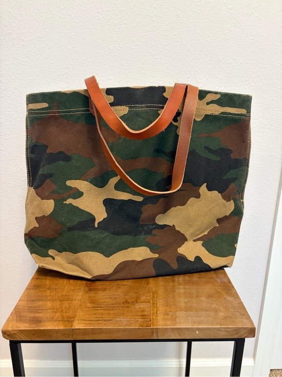 Madewell Handbags - Madewell Canvas Transport Tote